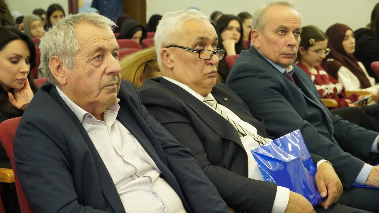 24 декабря 2025 года в актовом зале Гуманитарно-педагогического колледжа состоялась IV Региональная научно-практическая конференция